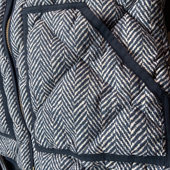 J. Crew Herringbone Excursion Quilted Puffer Vest XXS NEW - Picture 8 of 14